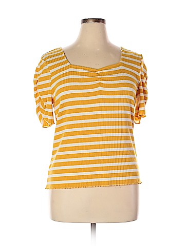 a.n.a. A New Approach Short Sleeve Top (view 1)