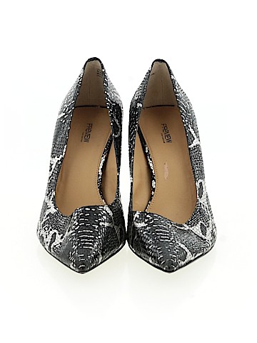 Preview International Heels (view 2)