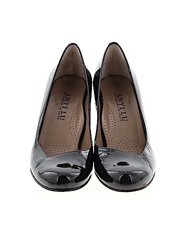 Anyi Lu Heels (view 2)