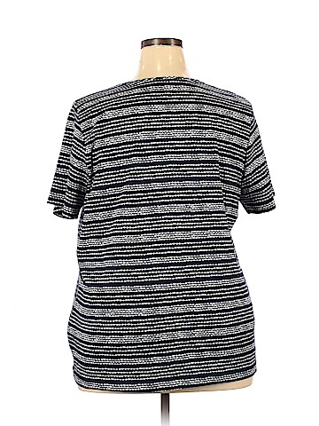 Croft & Barrow Short Sleeve T-Shirt (view 2)