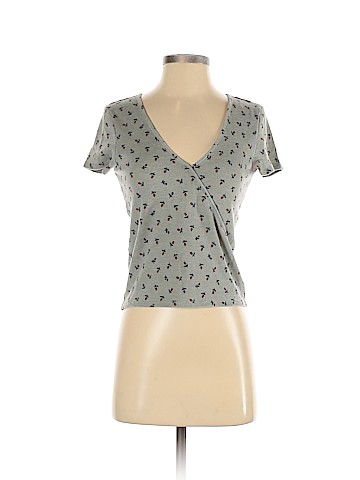 American Eagle Outfitters Short Sleeve Top (view 1)