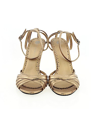 Ellemenno Heels (view 2)