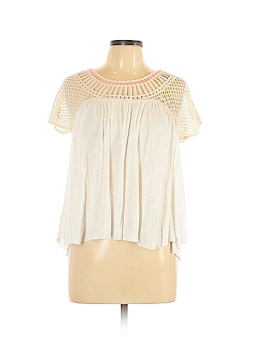 American Eagle Outfitters Short Sleeve Top (view 1)