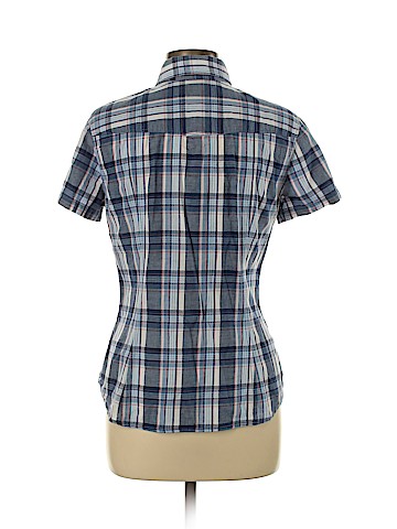 H&M Short Sleeve Button-Down Shirt (view 2)