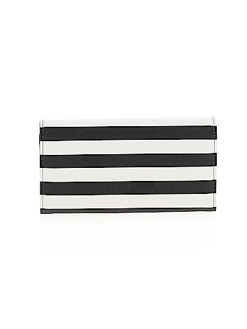 Kut from the Kloth Wallet (view 2)