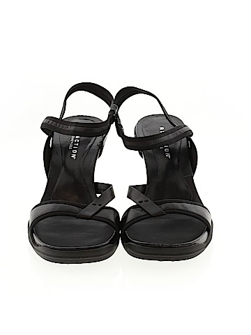 Kenneth Cole REACTION Heels (view 2)