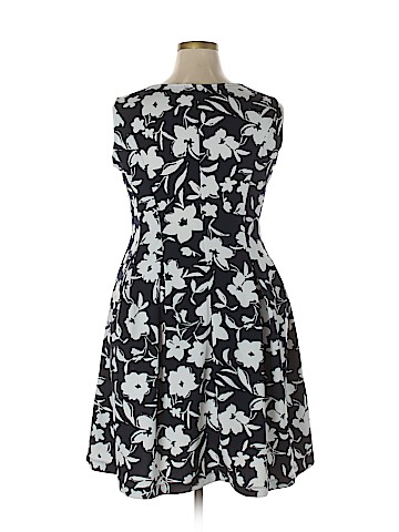 Jaclyn Smith Casual Dress (view 2)