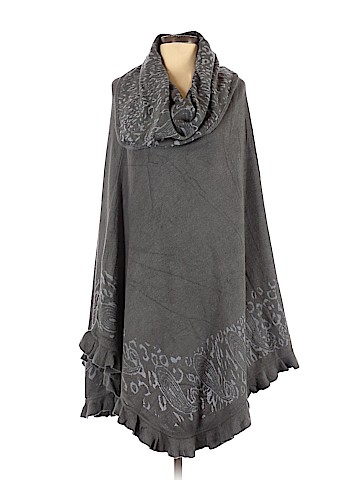 Jon & Anna Poncho (view 1)