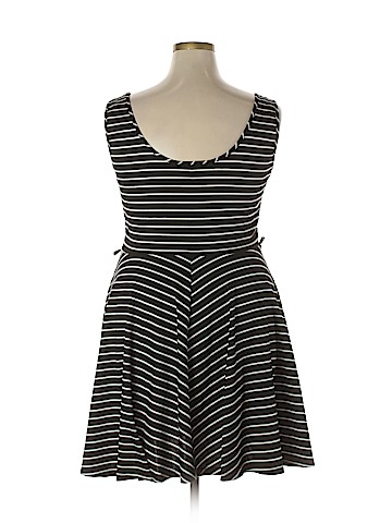 FASHION TO FIGURE Casual Dress (view 2)