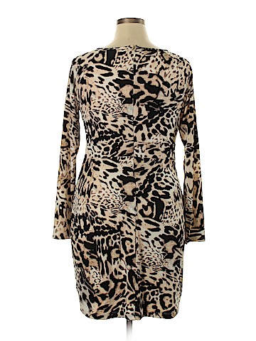 Jennifer Lopez Casual Dress (view 2)