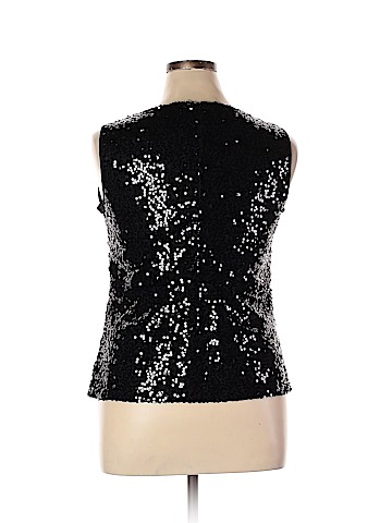 Masseys Sleeveless Top (view 2)