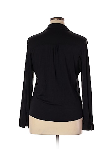 Gap Long Sleeve Button-Down Shirt (view 2)