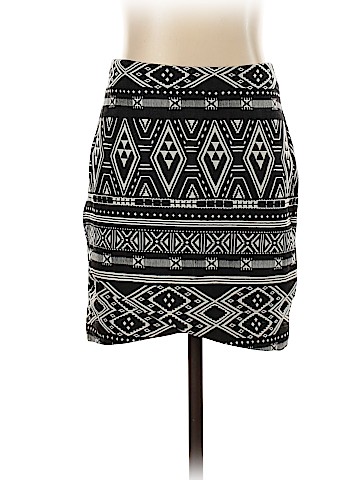 H&M Casual Skirt (view 1)