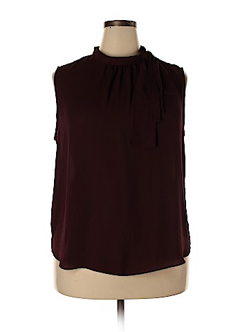 New York & Company Sleeveless Blouse (view 1)
