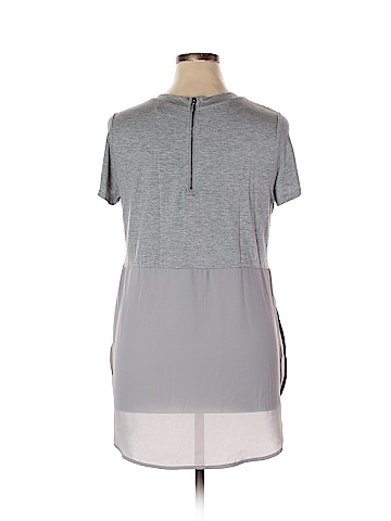 Mossimo Short Sleeve Top (view 2)