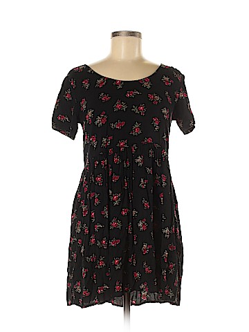 Brandy Melville Short Sleeve Blouse (view 1)