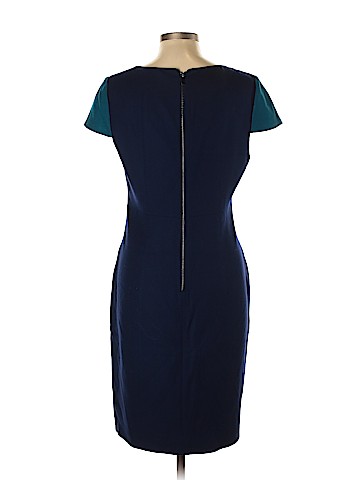 Elie Tahari Casual Dress (view 2)