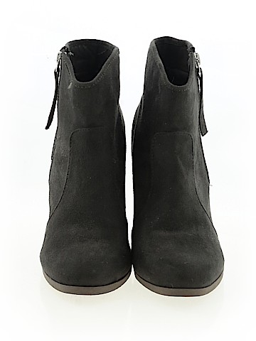 Journee Collection Ankle Boots (view 2)
