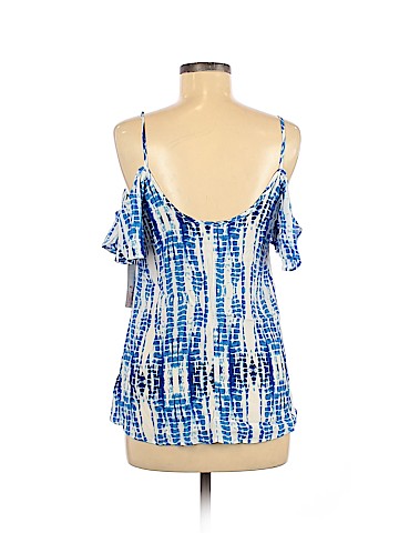 Lucy Love Short Sleeve Blouse (view 2)