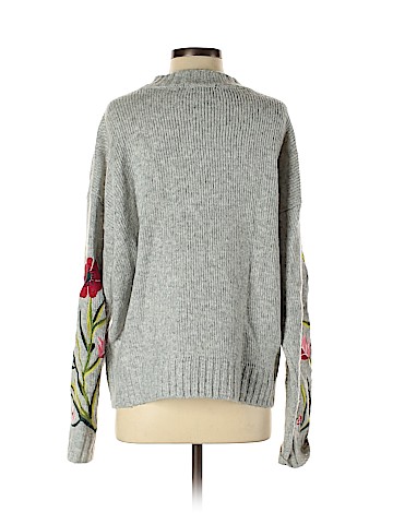 Romeo & Juliet Couture Pullover Sweater (view 2)