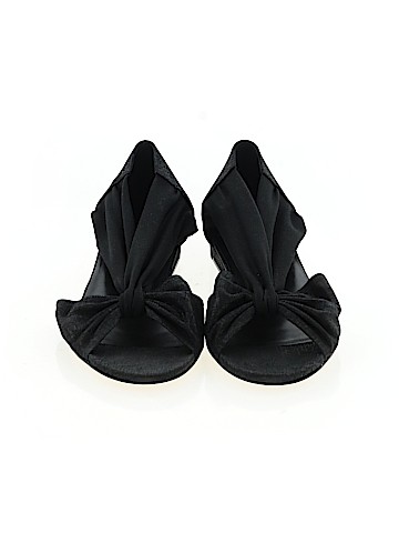 Donald J Pliner Flats (view 2)