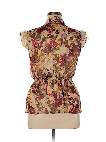 Sunny Leigh Short Sleeve Blouse (view 2)