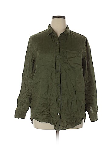 Gap Long Sleeve Button-Down Shirt (view 1)