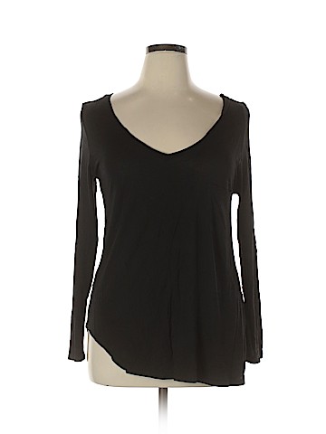 Kenar Long Sleeve T-Shirt (view 1)