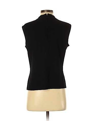 St. John Sleeveless Top (view 2)