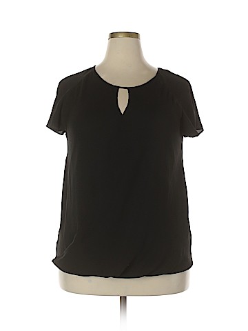 Mossimo Short Sleeve Blouse (view 1)