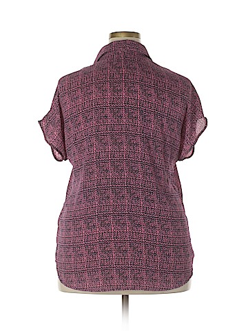 Pleione Short Sleeve Blouse (view 2)