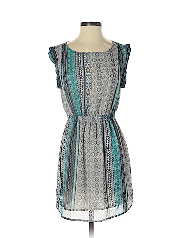 Forever 21 Casual Dress (view 1)