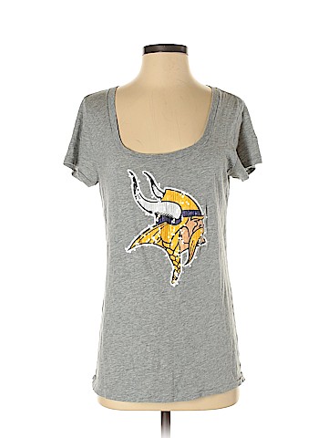 Victoria's Secret Pink Short Sleeve T-Shirt (view 1)