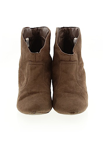 American Outfitters Ankle Boots (view 2)