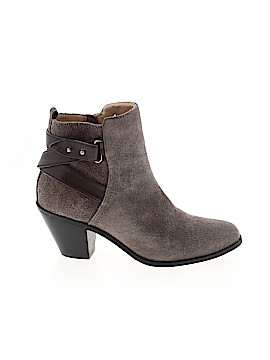 Julianne Hough for Sole Society Size 6