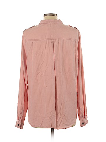 Universal Thread Long Sleeve Button-Down Shirt (view 2)