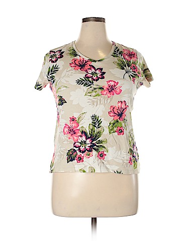 Croft & Barrow Short Sleeve T-Shirt (view 1)