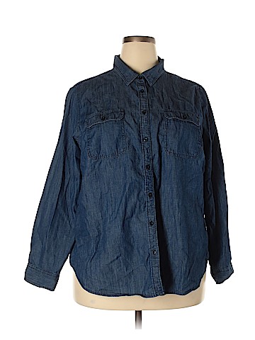 St. John's Bay Long Sleeve Button-Down Shirt (view 1)