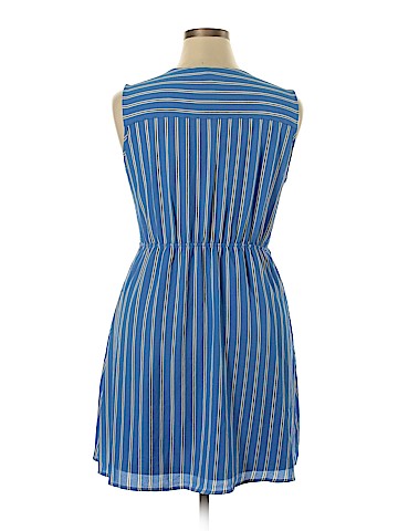 Monteau Casual Dress (view 2)