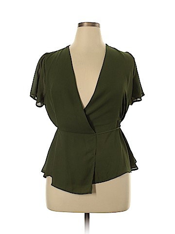 Lily White Short Sleeve Blouse (view 1)