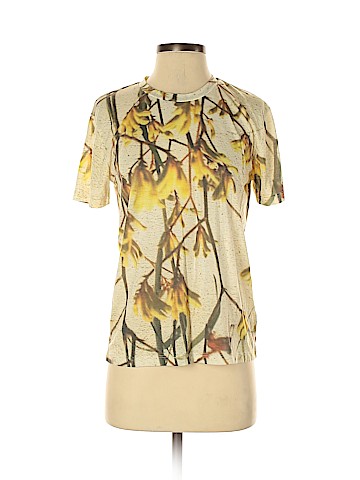 Urban Outfitters Short Sleeve T-Shirt (view 1)