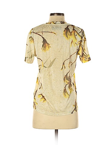 Urban Outfitters Short Sleeve T-Shirt (view 2)