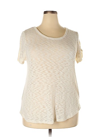 Almost Famous Short Sleeve Top (view 1)