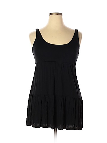 Karen Kane Casual Dress (view 1)