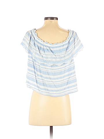 American Eagle Outfitters Short Sleeve Top (view 2)