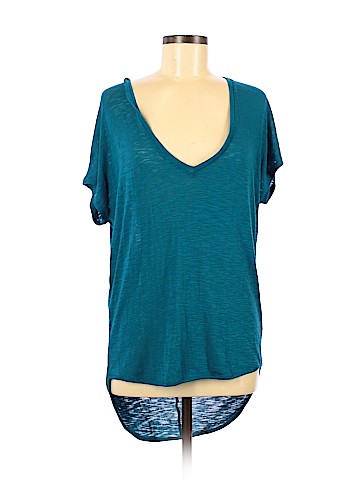 Express Short Sleeve Top (view 1)