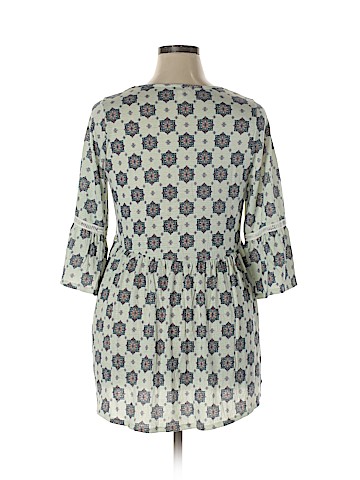 Assorted Brands 3/4 Sleeve Blouse (view 2)