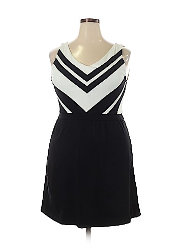 Cynthia Rowley TJX Casual Dress (view 1)