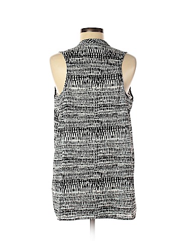 H&M Sleeveless Blouse (view 2)