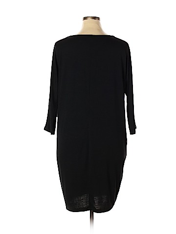 Old Navy Casual Dress (view 2)